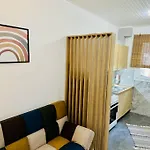 2k Cozy House 公寓