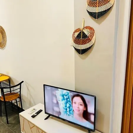 2k Cozy House Néoi Epivátai